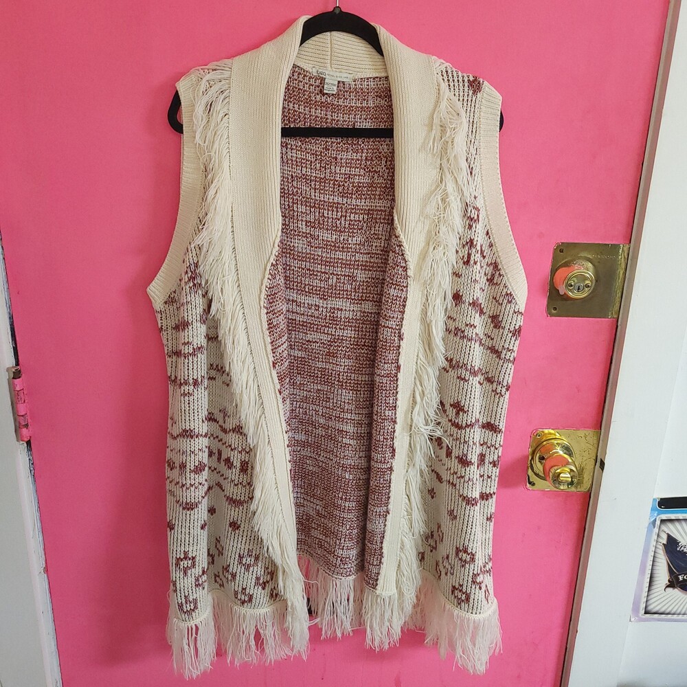 Cato 26/28W Cream Knit Vest with Fringe Detail